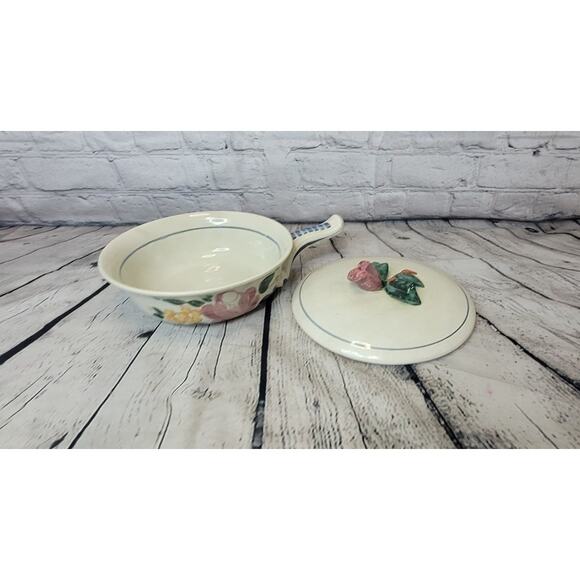 Vintage Red Wing Pottery Hand Painted Casserole with Lid Floral design - Picture 6 of 9